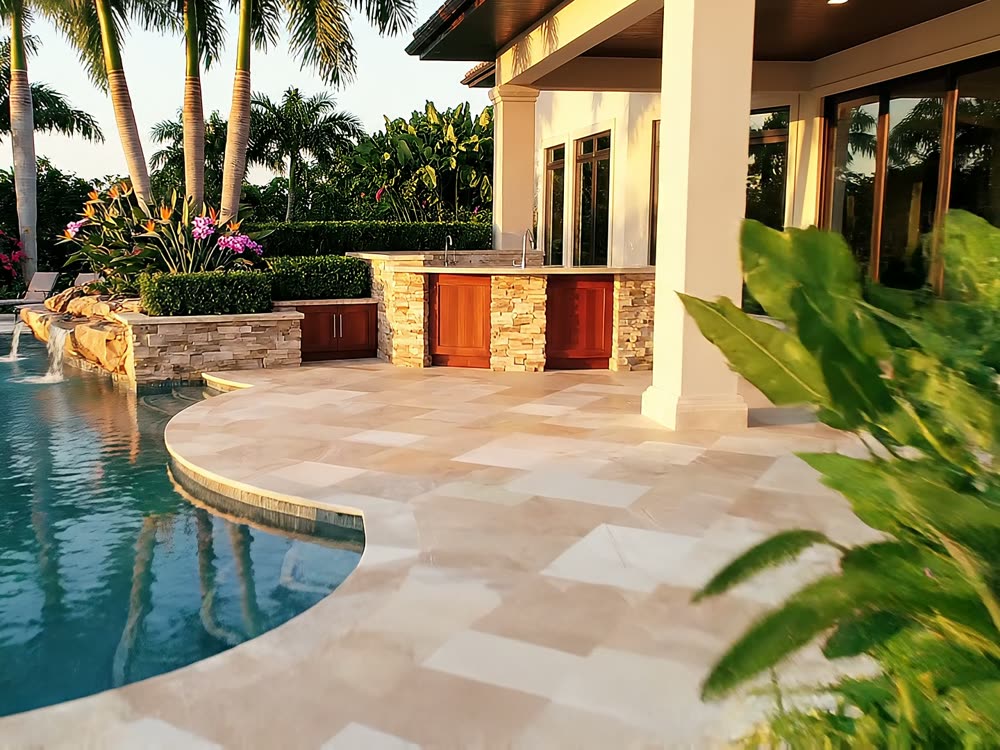 Plaza entry grounds, Weston